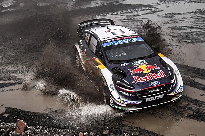 WRC Groot-Brittannië: Leidende Tanak valt uit, Ogier neemt commando over