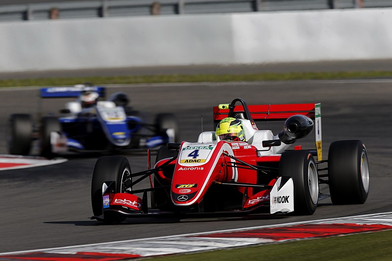 Auf Titelkurs: Mick Schumacher bejubelt Heim-Hattrick!