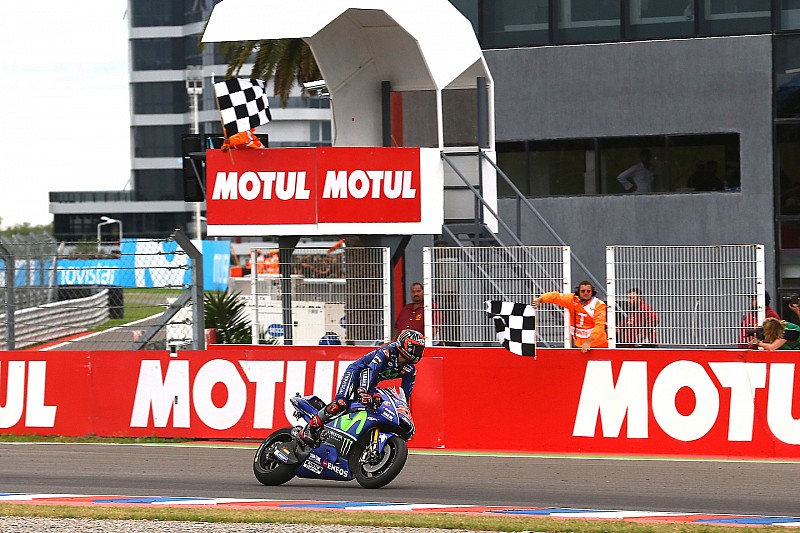 Гран Прі Аргентини: Honda починає, але виграє Yamaha