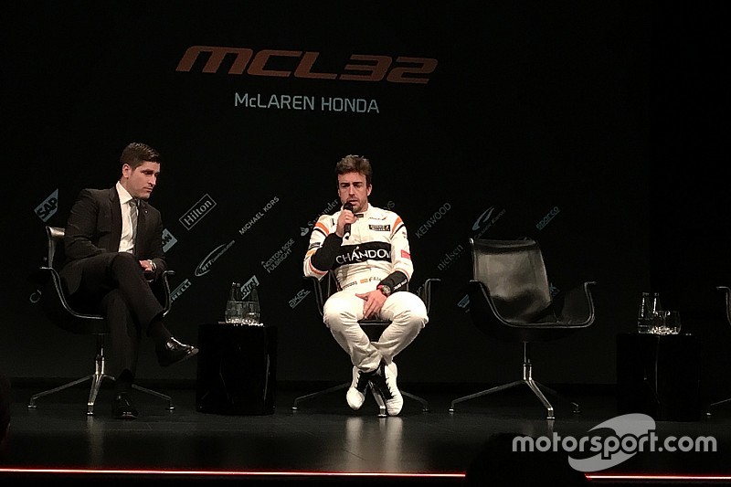 Alonso: “Estoy comprometido al cien por cien para ganar”