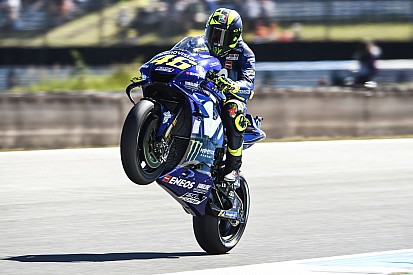 Rossi neemt in Assen geen genoegen met derde plaats