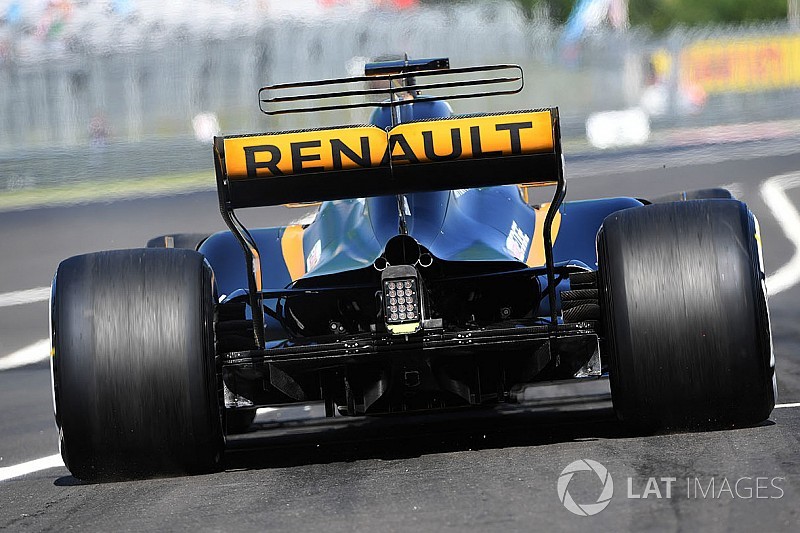 Video: ecco il fire up della Renault R.S.18 di Hulkenberg e Sainz!