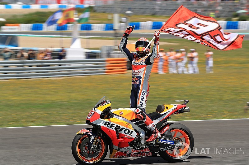 Victoria de Márquez en Jerez, con triple caída de Dovizioso, Lorenzo y Pedrosa