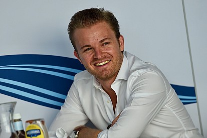 Rosberg: Jó lenne, ha ismét lenne verseny Dél-Afrikában és Las Vegasban