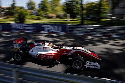 F3 Avrupa: 2018'in ilk yarışını Zhou kazandı