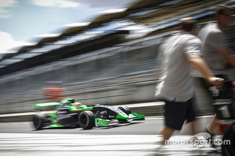 Fenestraz fait un pas vers le titre à Spa-Francorchamps