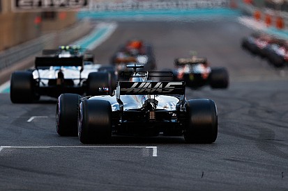 Egy rendkívül látványos Maserati-Haas F1 Team festés a Forma-1-ből