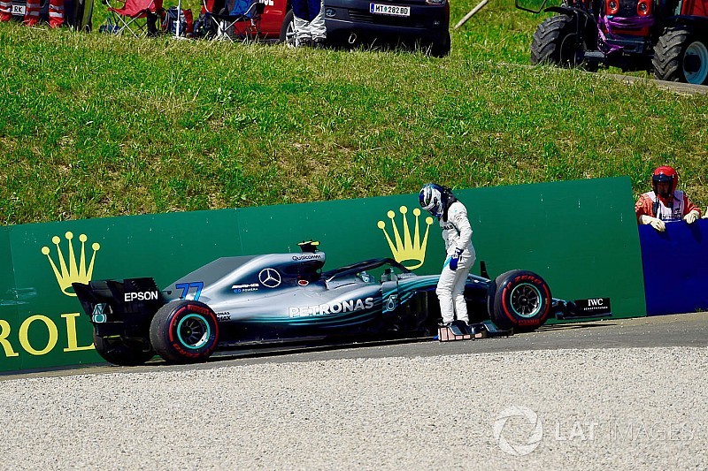 How Bottas's bad luck is saving Hamilton