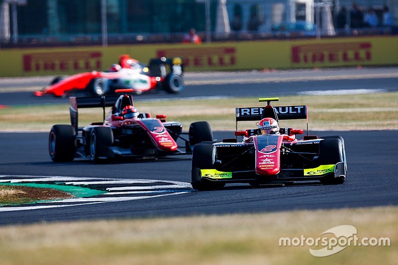 GP3 в Сільверстоуні: перший поул Юбера