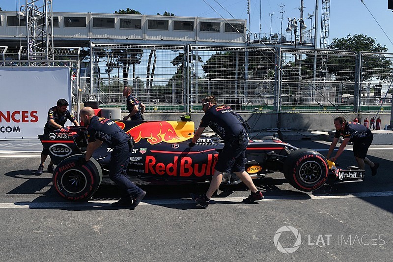 Verstappen espera que en el simulador su motor no se rompa