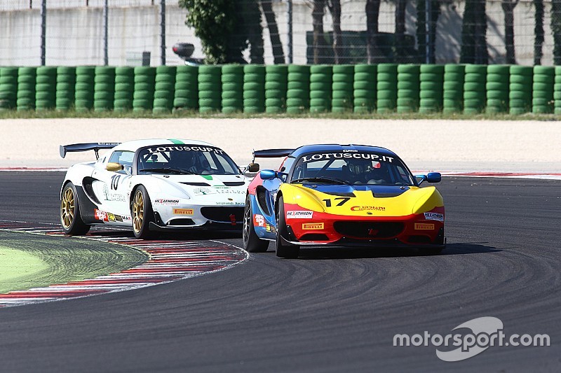 Lotus Cup Italia: nel 2016 arrivano le gomme Pirelli
