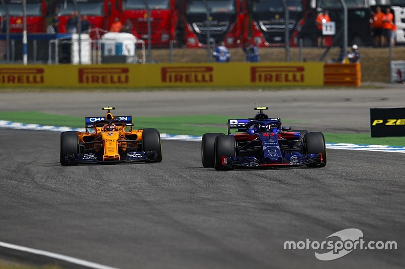 McLaren: Toro Rosso, Vandoorne ile anlaşabilir
