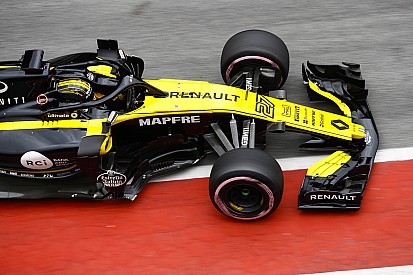 A Renault versenyzői a szezon közbeni fejlesztésekre számítanak