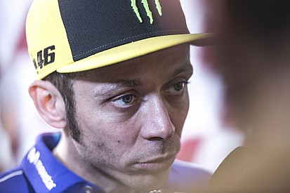 Rossi: "Sono preoccupato, le gomme scivolano troppo presto"