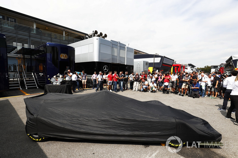 Präsentation: Neues Formel-2-Auto für 2018