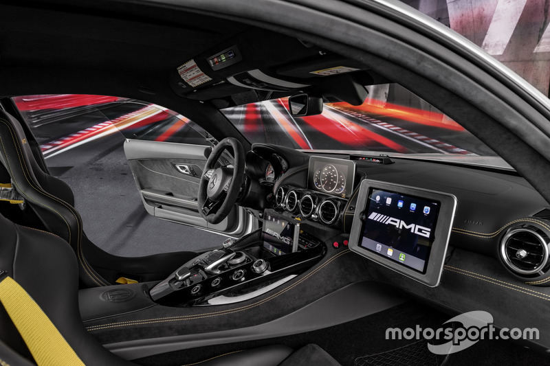 2018 Mercedes-AMG GT R F1 Güvenlik Aracı