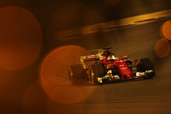 Sebastian Vettel, Ferrari, SF70H