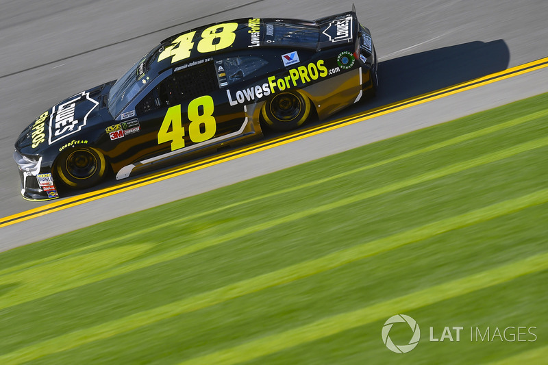 35. Джиммі Джонсон, No. 48 Hendrick Motorsports Chevrolet Camaro