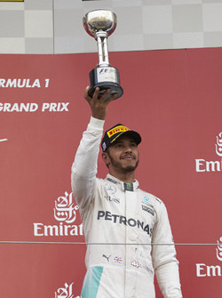 Podium: derde Lewis Hamilton, Mercedes AMG F1