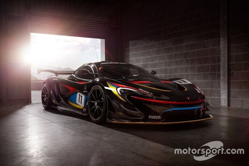 McLaren P1 GTR in James Hunt-livery