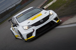 Opel Astra TCR