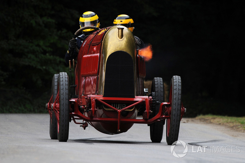 FIAT S76