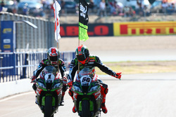 Race winner Jonathan Rea, Kawasaki Racing, Tom Sykes, Kawasaki Racing