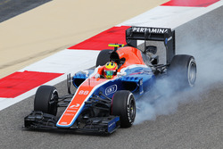 Rio Haryanto, Manor Racing MRT05 va al bloccaggio in frenata