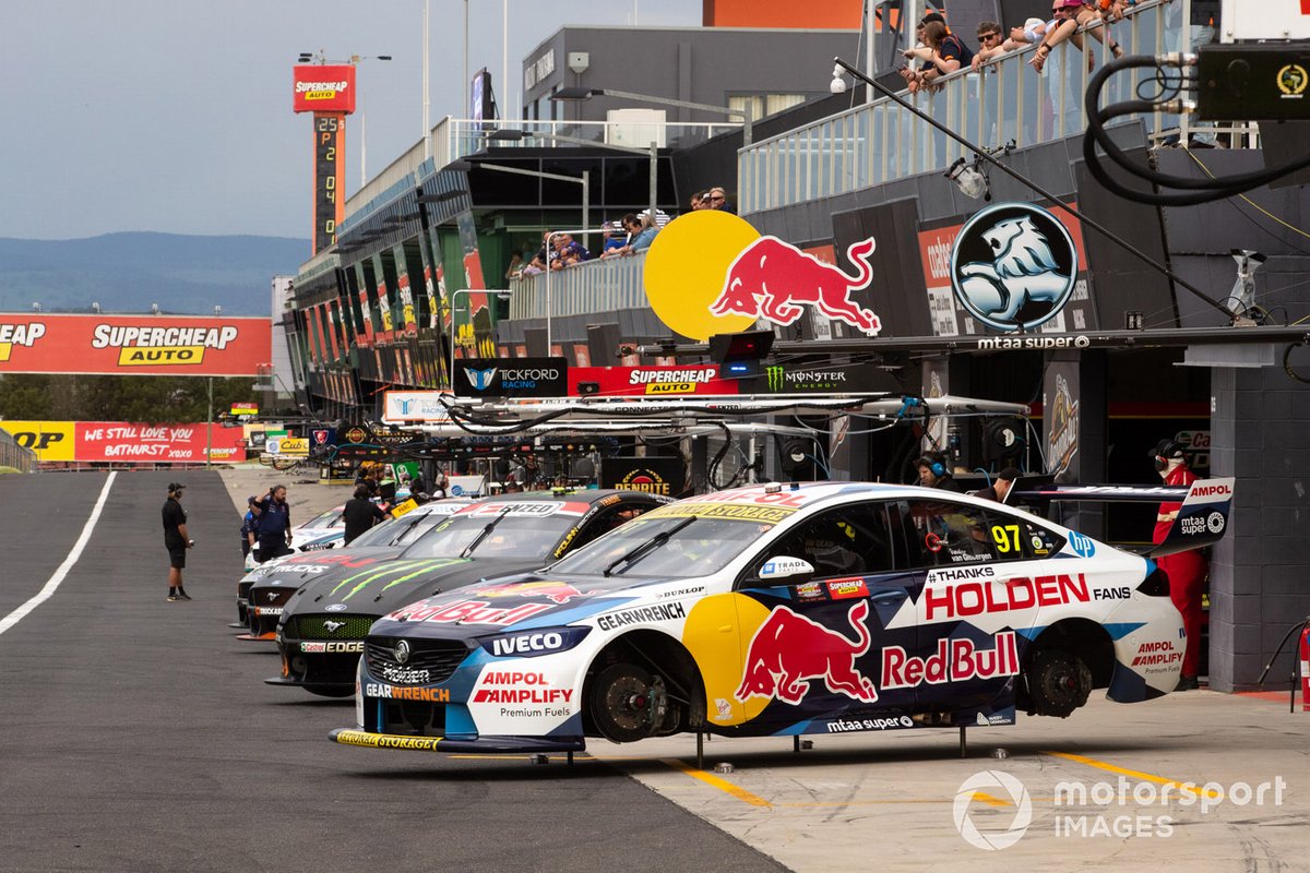 Shane van Gisbergen, Triple Eight Race Engineering Holden.