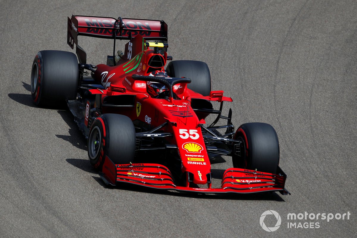 Carlos Sainz Jr., Ferrari SF21.