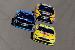 Joey Logano, Team Penske Ford; Denny Hamlin, Joe Gibbs Racing Toyota; Matt Kenseth, Joe Gibbs Racing