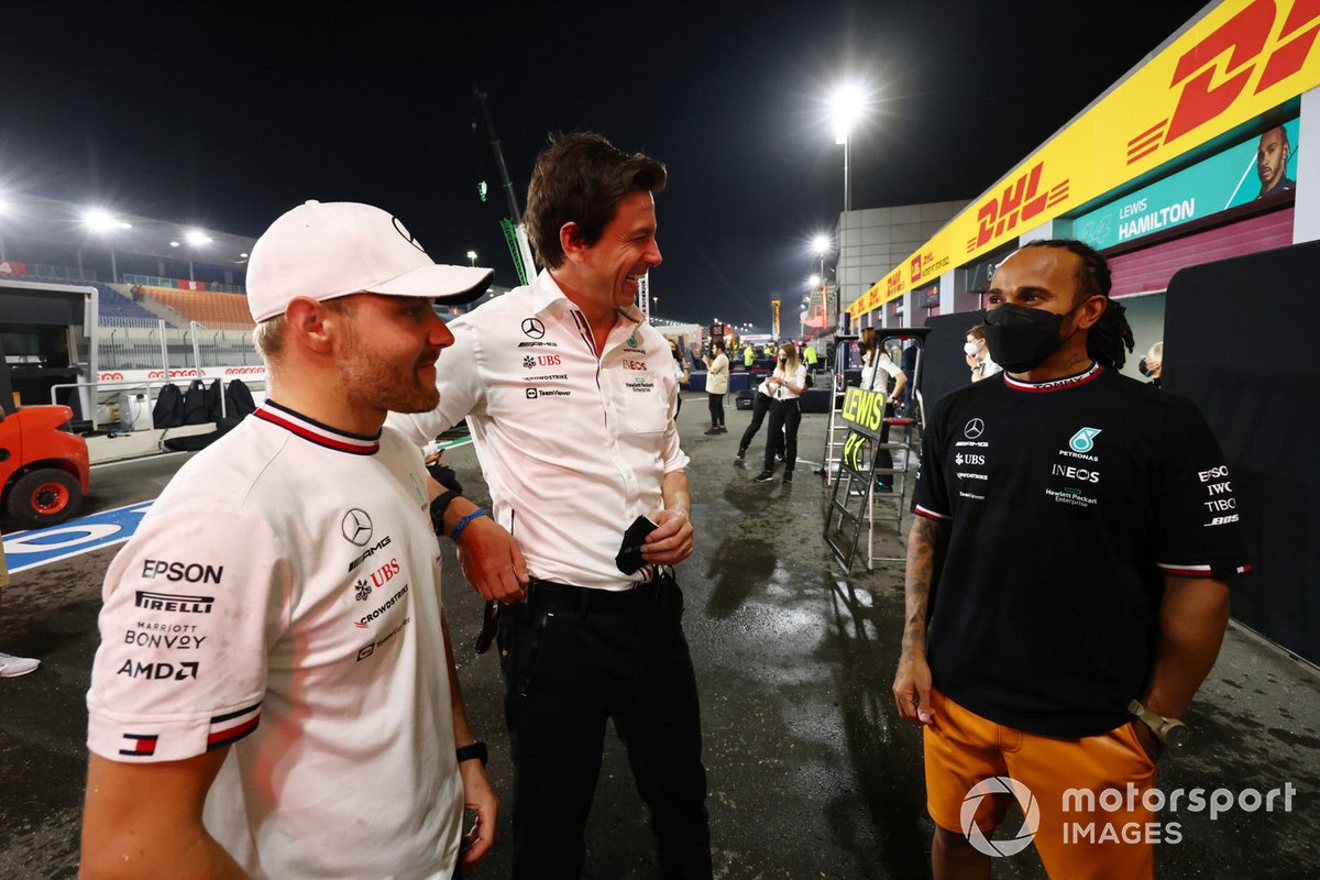 Valtteri Bottas, Mercedes, Toto Wolff, Team Principal and CEO, Mercedes AMG, and Lewis Hamilton, Mercedes
