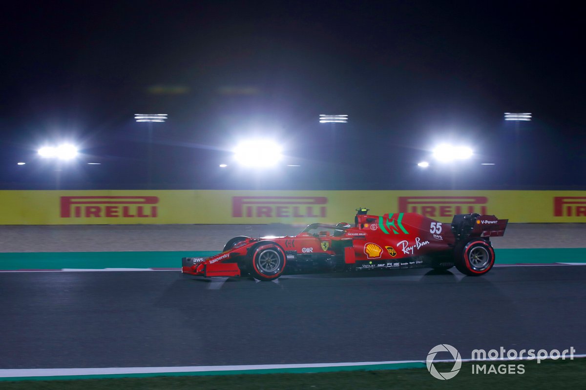 Carlos Sainz Jr., Ferrari SF21