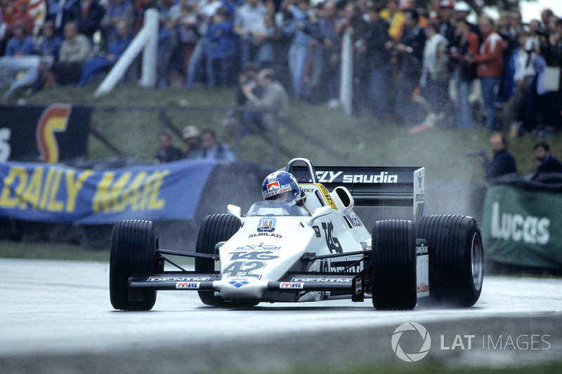7. <img src="https://cdn-7.motorsport.com/static/img/cfp/0/0/0/200/227/s3/united_kingdom-2.jpg" alt="" width="20" height="12" /> Jonathan Palmer, 83 Grandes Premios (1983-1989), el mejor resultado es el 4° lugar en (Australia 1987).