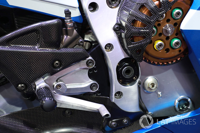 Мотоцикл Алекса Рінса, Team Suzuki MotoGP