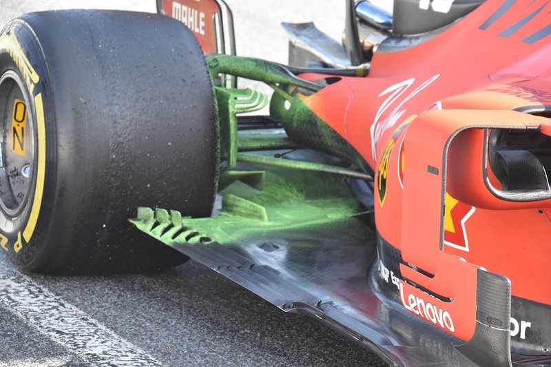Ferrari SF90, padlólemez, részlet