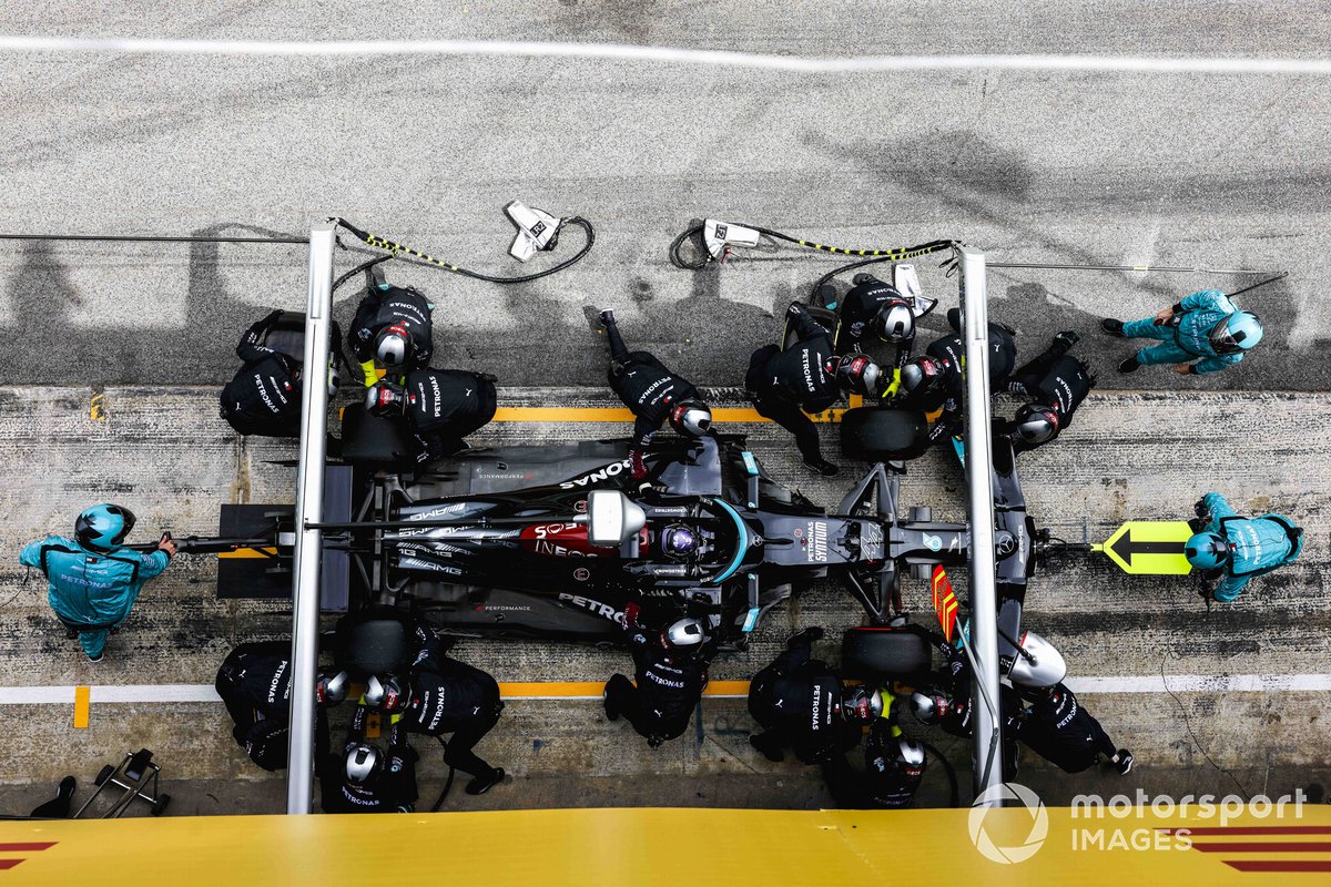 Lewis Hamilton, Mercedes W12