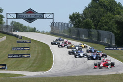 Start: Zach Veach, Belardi Auto Racing leads