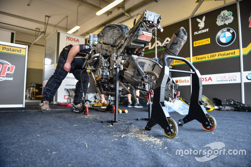 30. #90 Team LRP Poland – Markus Reiterberger, Lukas Trautmann, Dominik Vincon – DNF