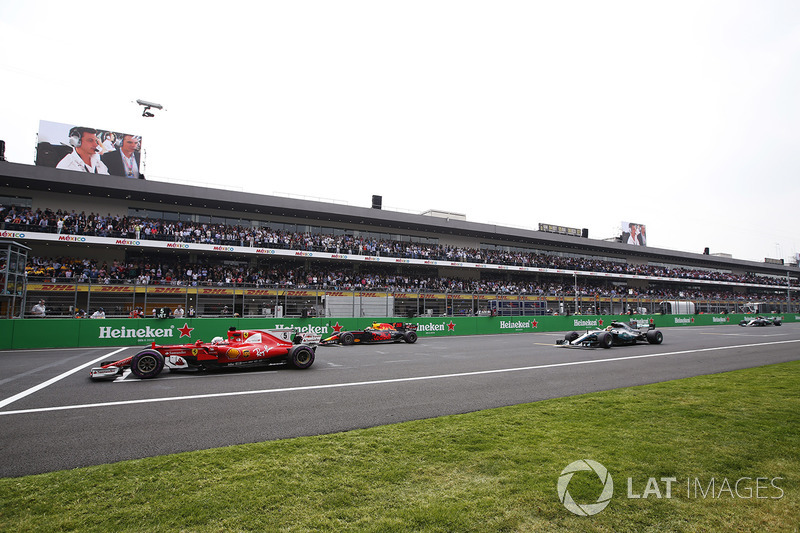Pole, Sebastian Vettel, Ferrari SF70H, Max Verstappen, Red Bull Racing RB13, Lewis Hamilton, Mercedes AMG F1 W08, Valtteri Bottas, Mercedes AMG F1 W08