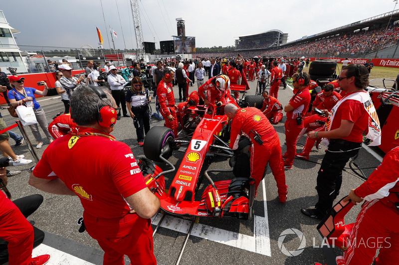 Sebastian Vettel, Ferrari, rajtrács