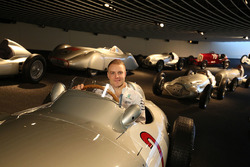 Valtteri Bottas, Mercedes AMG F1 aan het Mercedes-Benz Museum
