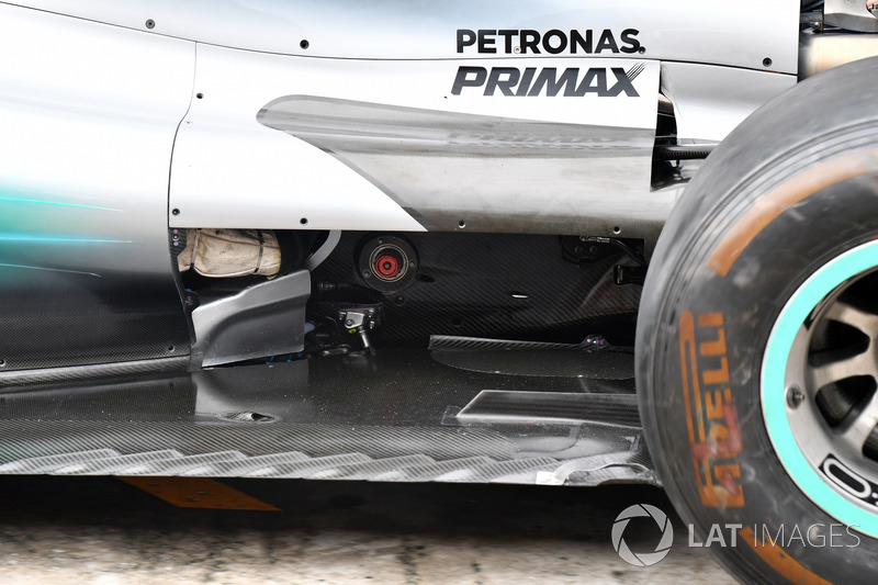 Mercedes-Benz F1 W08 barge board detay