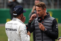Lewis Hamilton, Mercedes AMG F1 talks, Jenson Button, McLaren in parc ferme