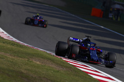 Брендон Хартлі, П'єр Гаслі, Scuderia Toro Rosso STR13