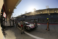 #2 Porsche Team Porsche 919 Hybrid: Timo Bernhard, Earl Bamber, Brendon Hartley