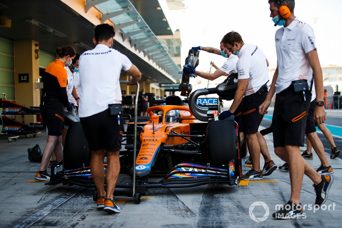 Lando Norris, McLaren MCL35M Mule