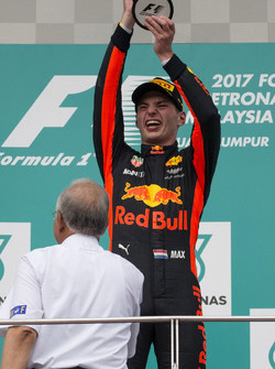 Podyum: Yarış galibi Max Verstappen, Red Bull Racing