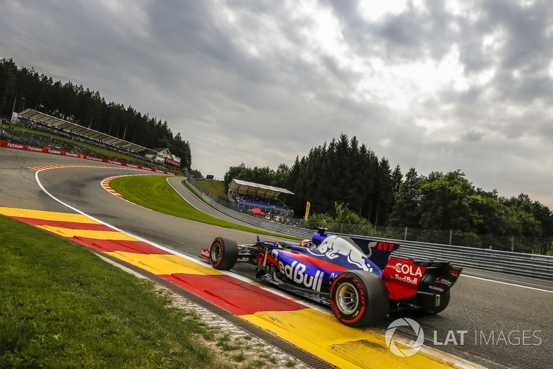 Daniil Kvyat, Scuderia Toro Rosso STR12