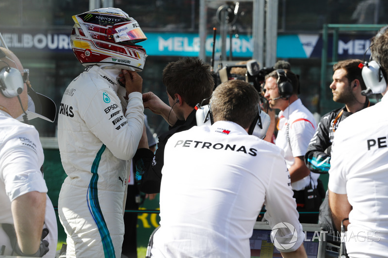 Lewis Hamilton, Mercedes AMG F1, in griglia